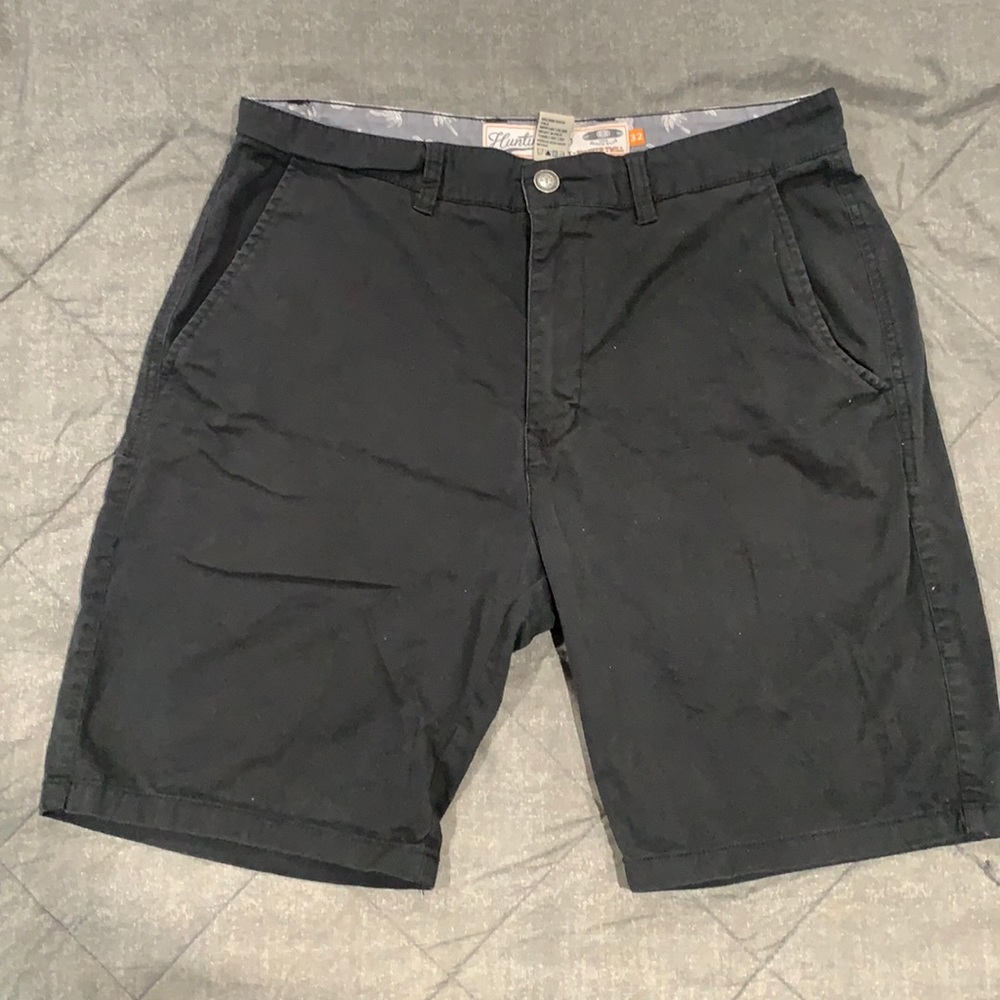 Black Huntington Shorts size 32